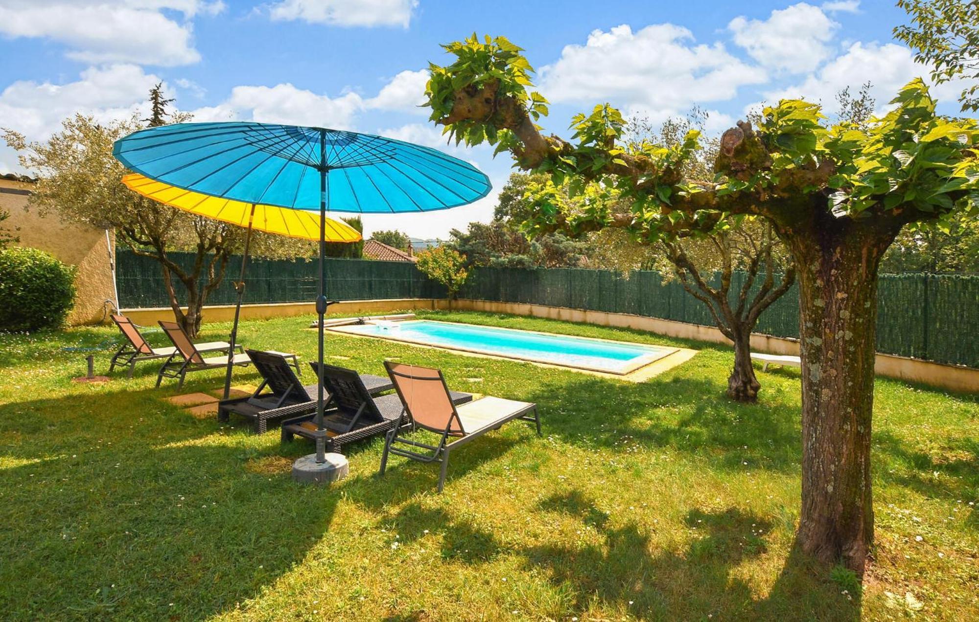 Beautiful Home In Vaison-La-Romaine Exterior photo