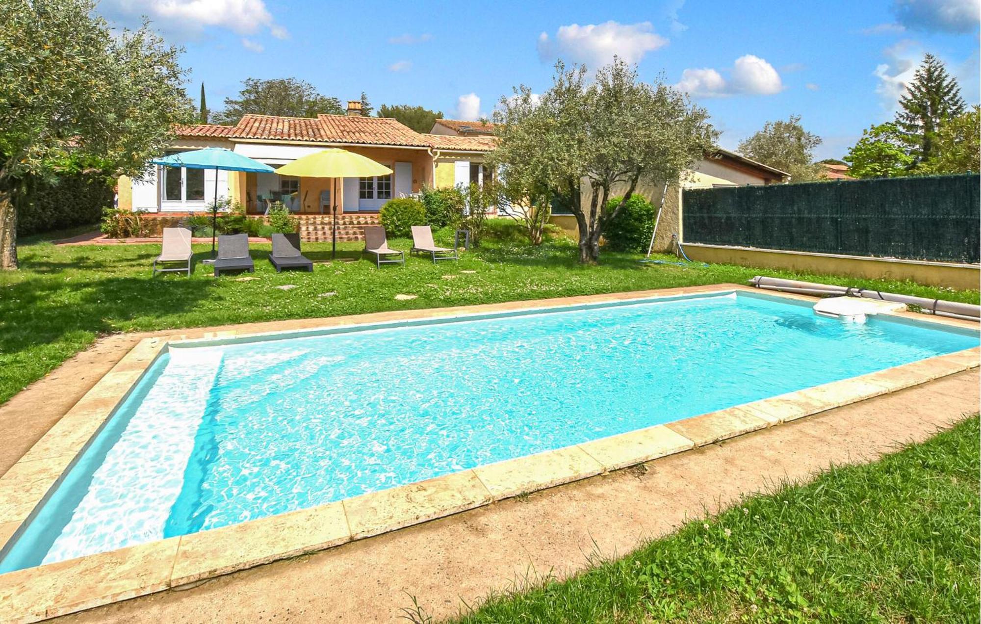 Beautiful Home In Vaison-La-Romaine Exterior photo